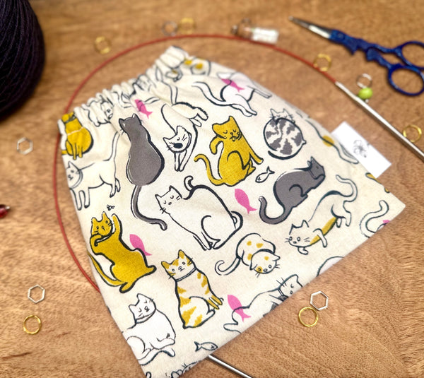 Cats Ball Bag