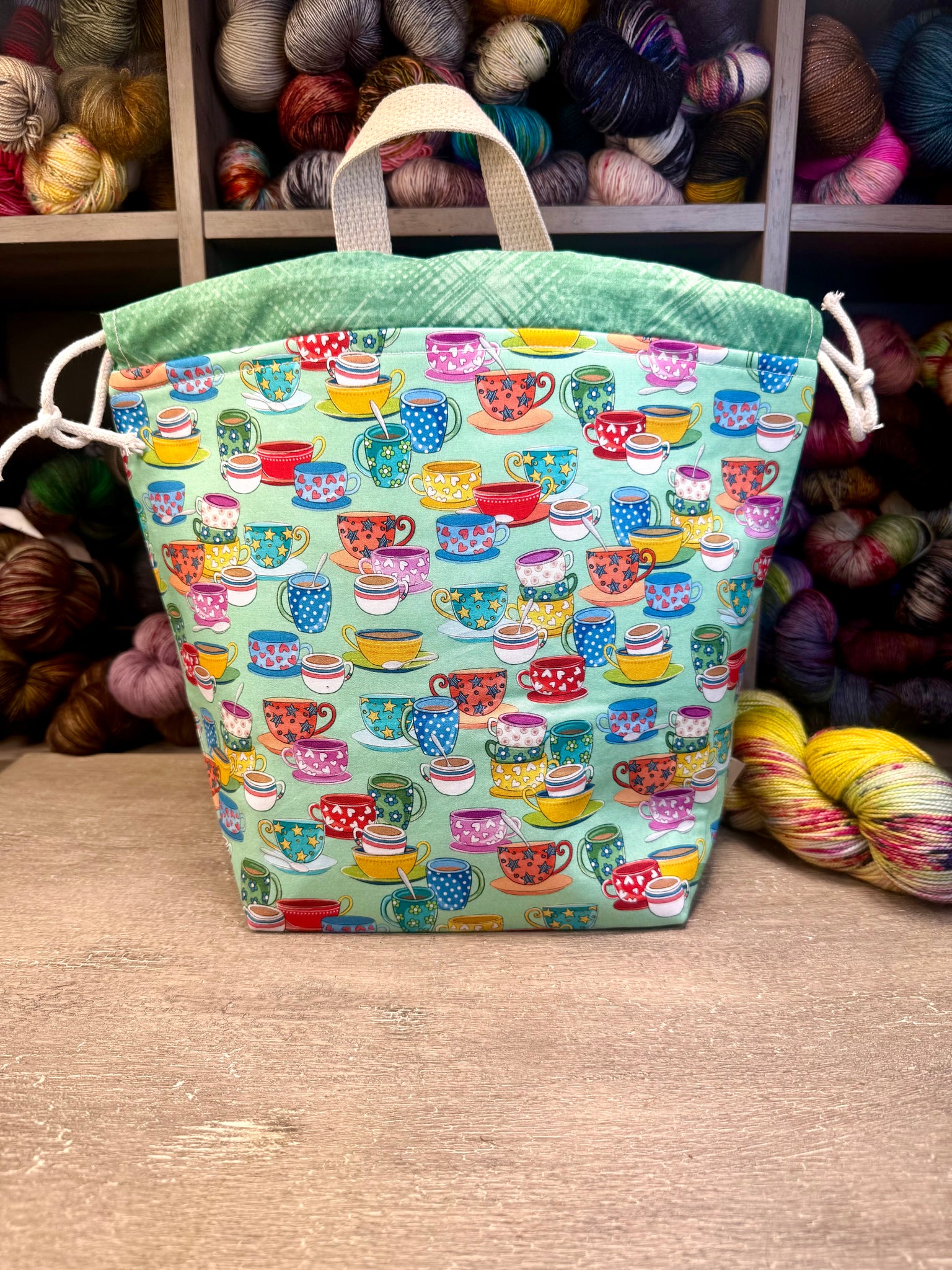 Cup of tea/ coffee Bucket Bag