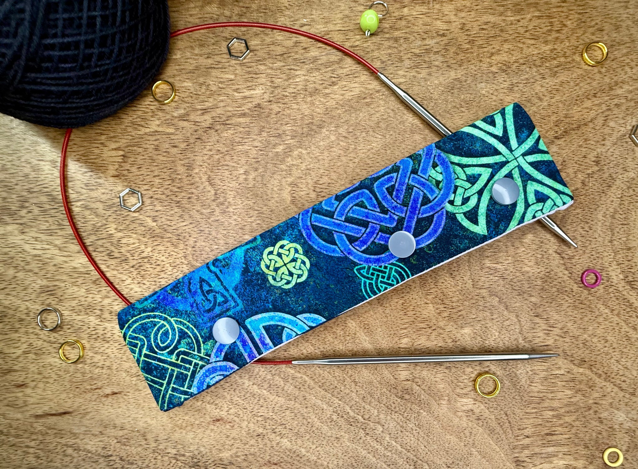Celtic Needle Holder