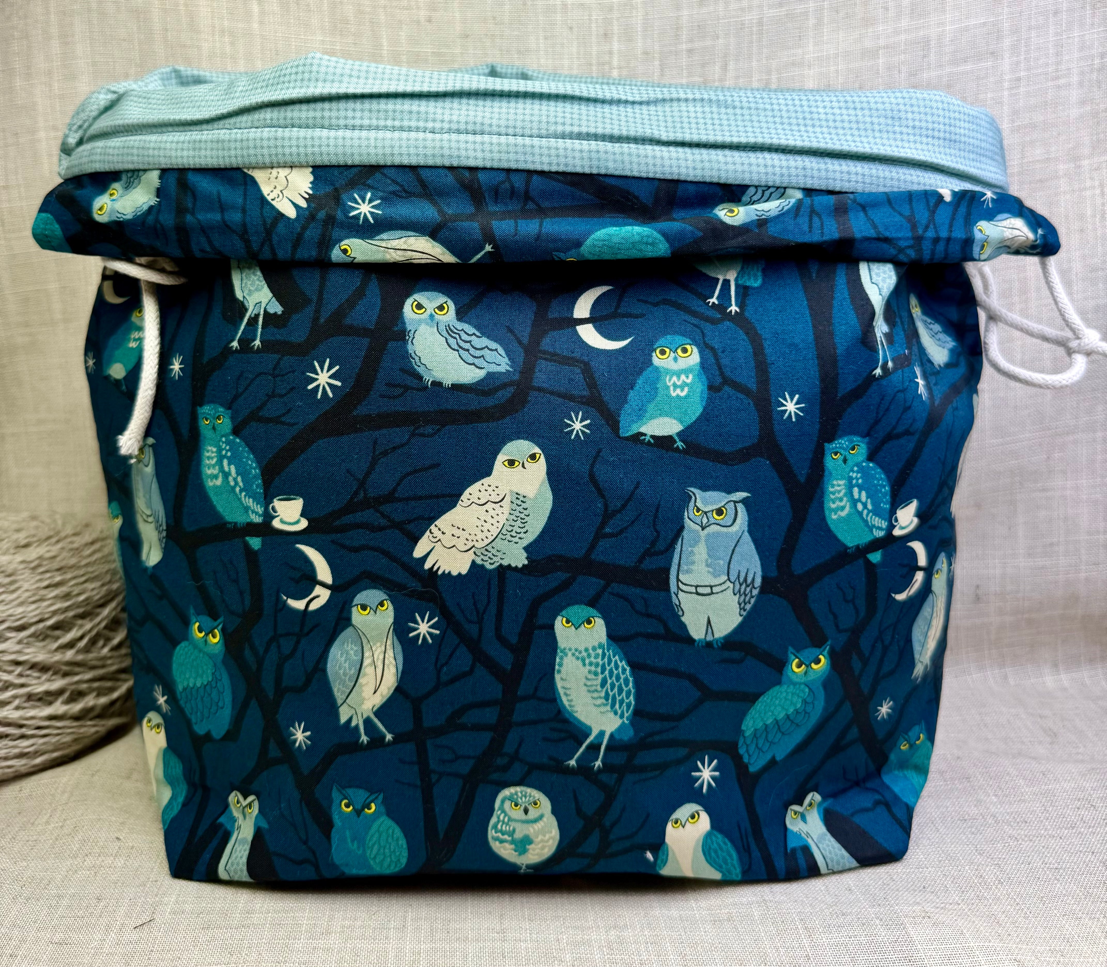 Owl Familiars Shweater Bag