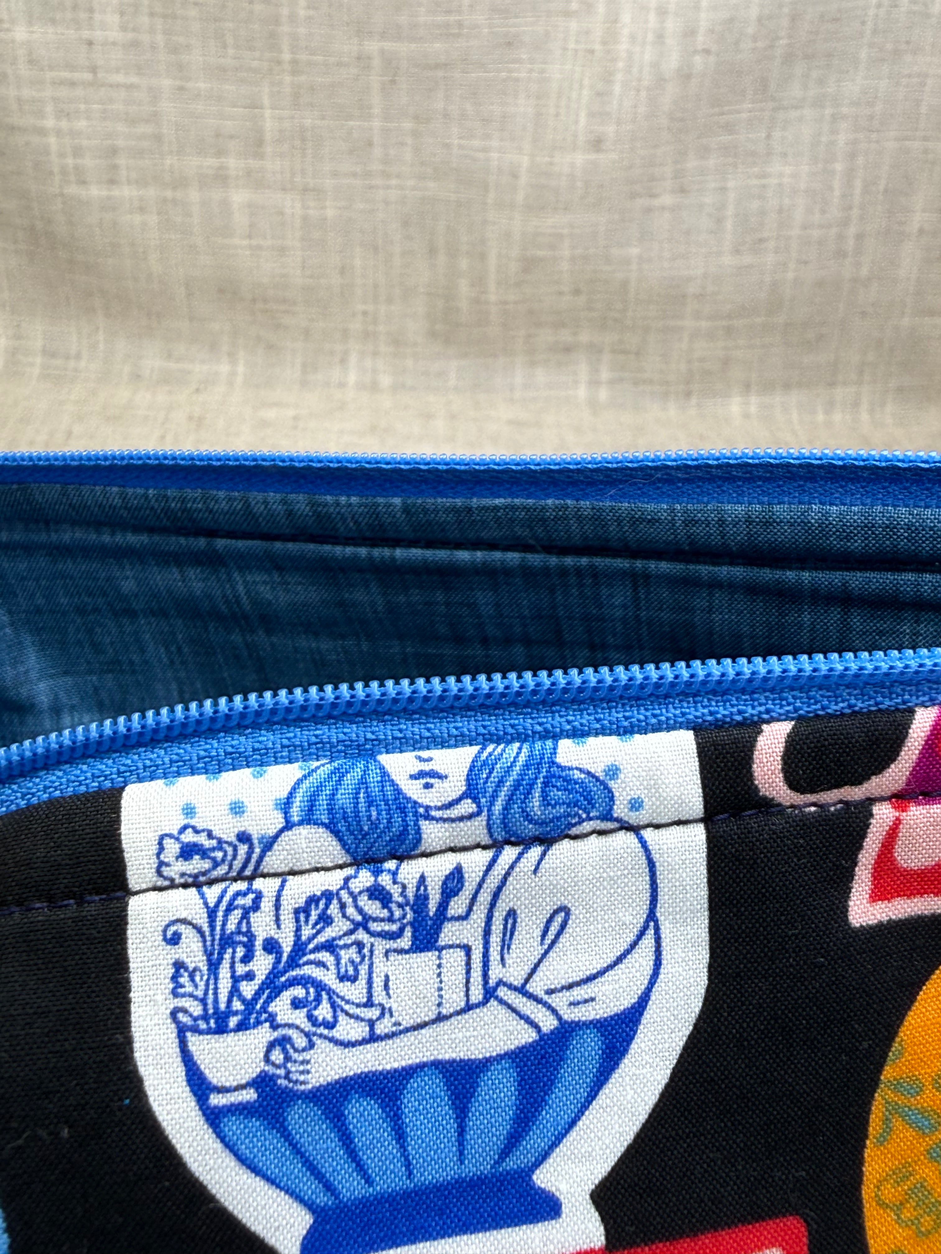 Wonderland Cups Zipper Bucket Bag