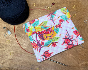 Flowers  Notion/ Needle Case
