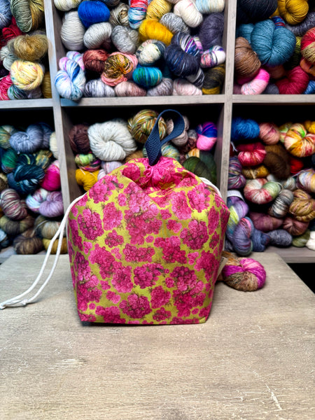 Roses Bucket Bag