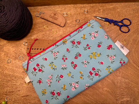Flowers Zipped Notion Bag