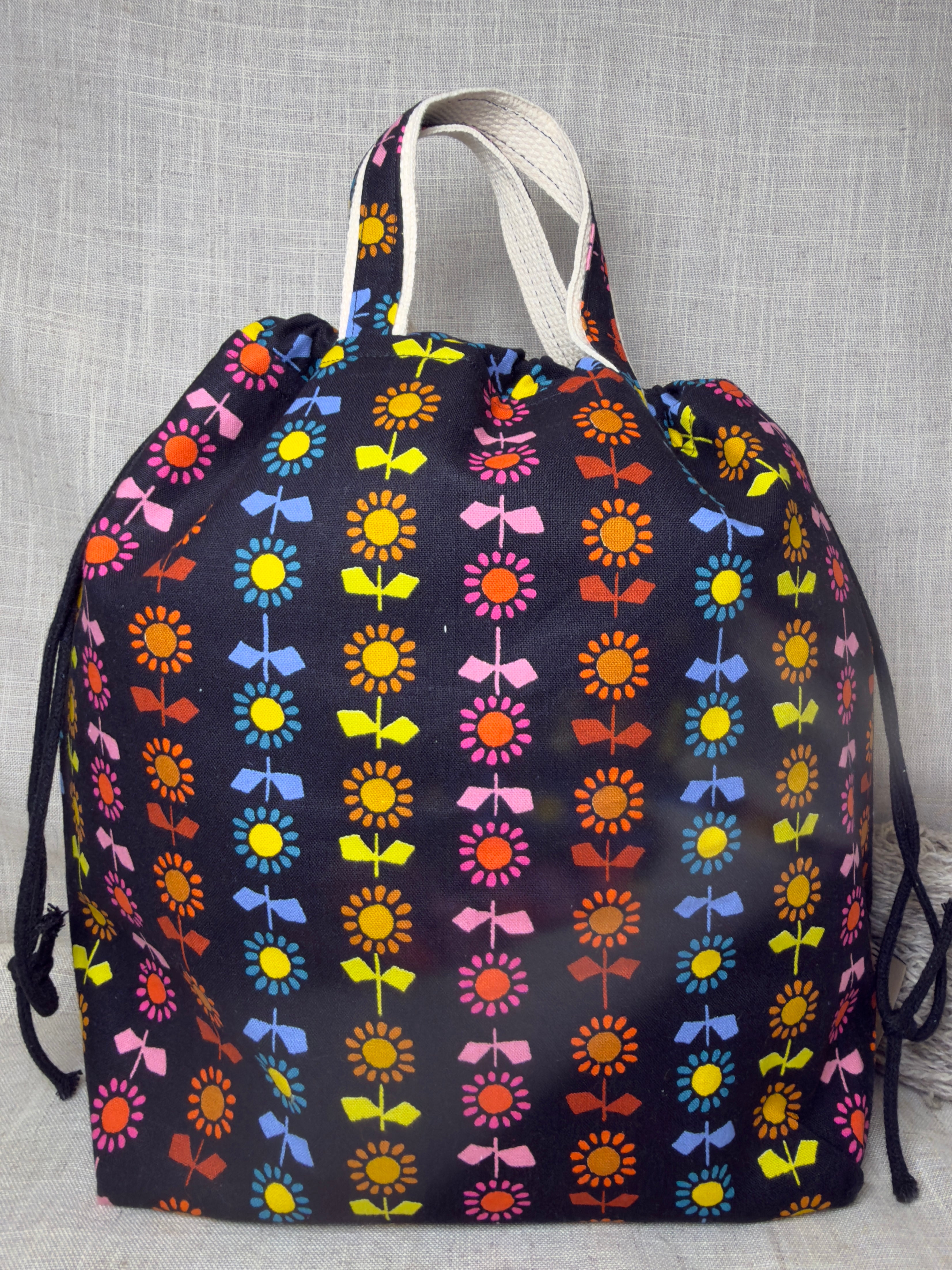 Daisies Shweater Tote- Limited Bag