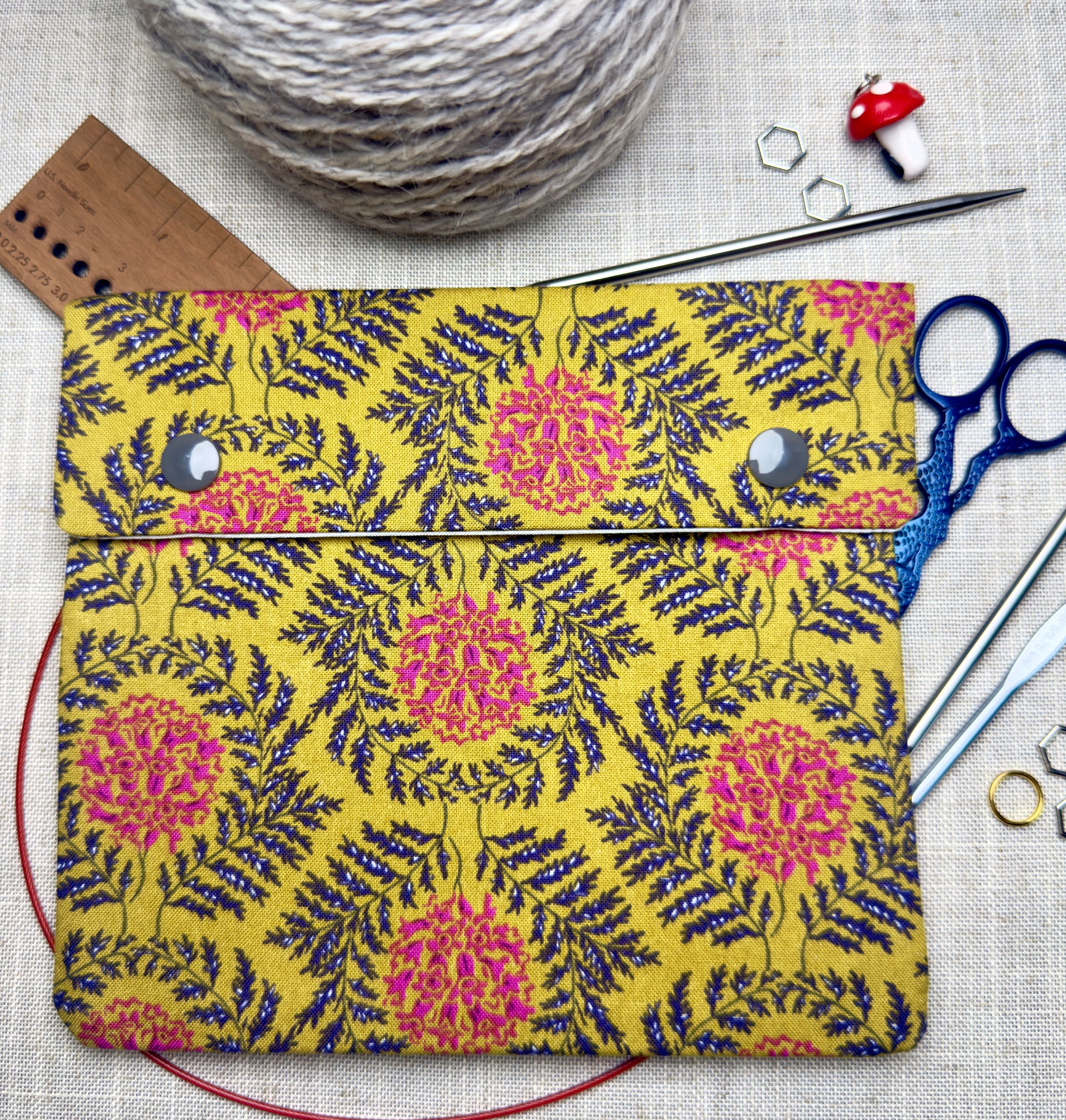 Lavender Notion/ Needle Case