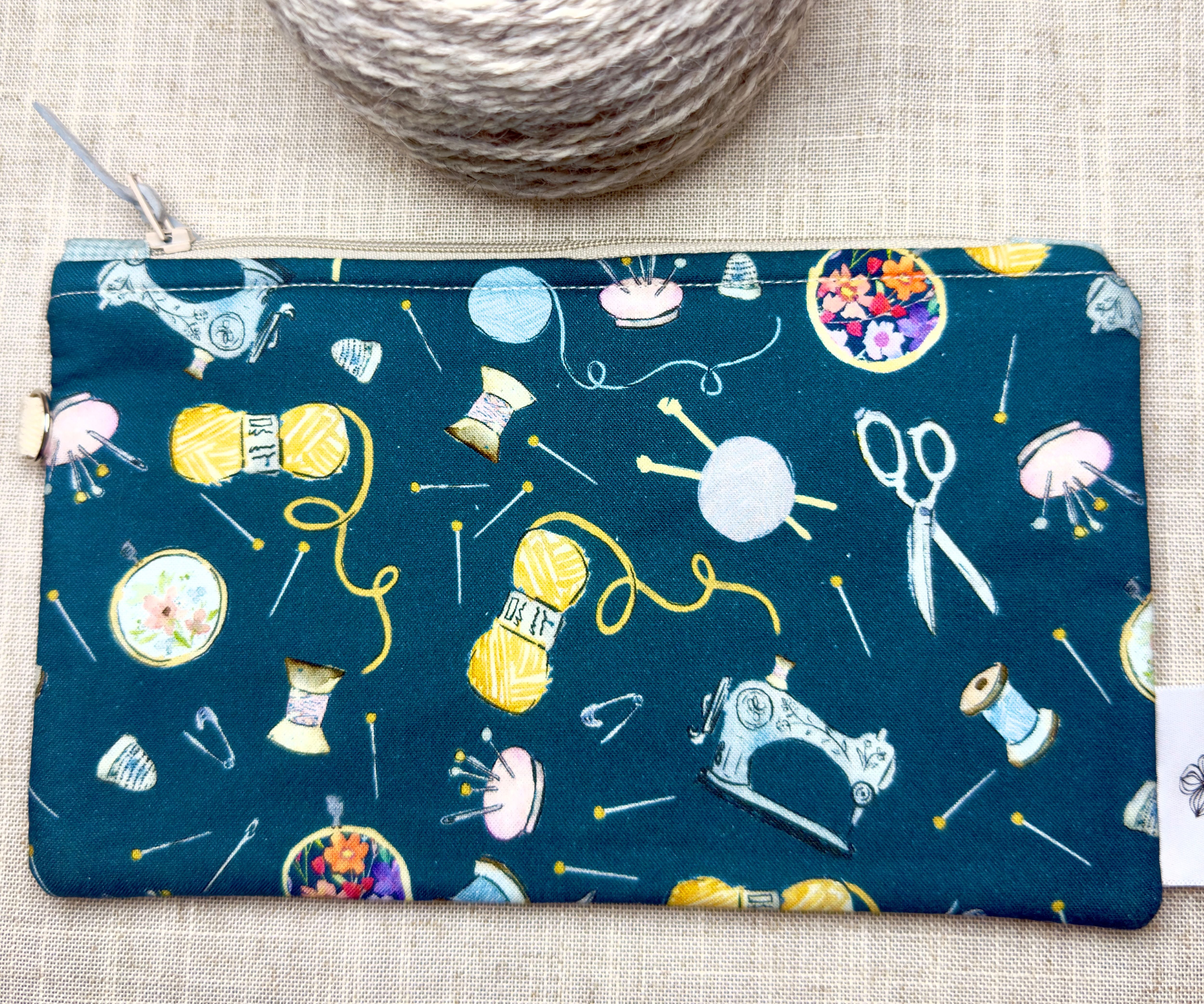 Zipped Notion Bag